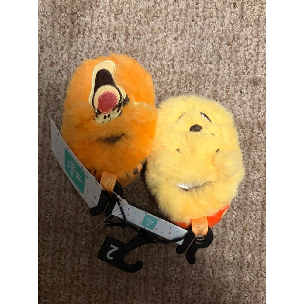 Disney Baby Winnie the Pooh Tigger Plush Mismatched Slippers Size 2 Baby NWT